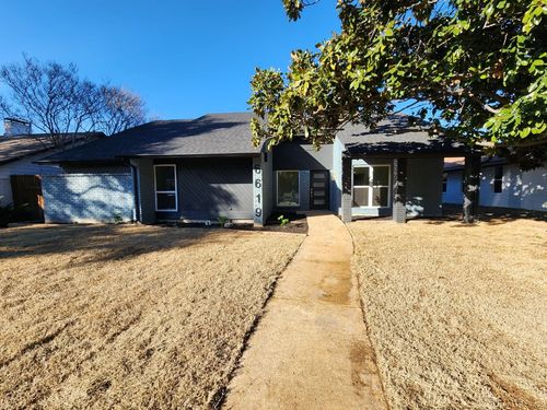 6619 Gentle Wind Ln, Dallas, TX, 75248-5016 | Card Image