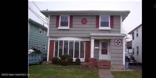 39 Thomas St, Staten Island, NY, 10306-2041 | Card Image