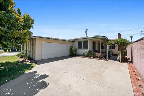 8416 Glendola Dr, Pico Rivera, CA, 90660-3406 | Card Image