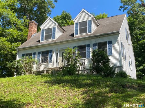 574 Town St, East Haddam, CT, 06423-1390 | Card Image