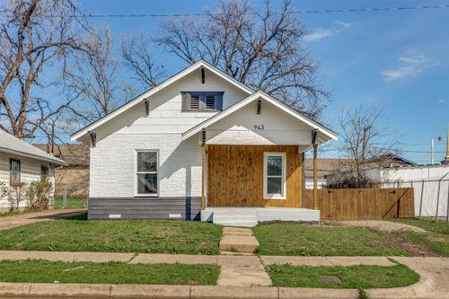 943 E Richmond Avenue, Fort Worth, TX, 76104 | Card Image
