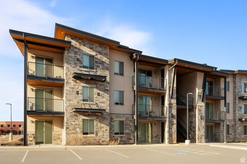 d12-2331 Mesa Rd, Moab, UT, 84532-3412 | Card Image