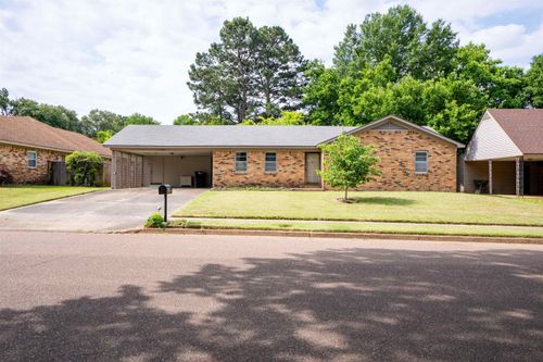 5723 Bartlett Woods Dr, Bartlett, TN, 38134 | Card Image