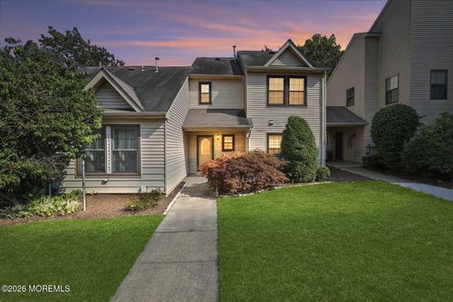 201 Larkspur Ln, Jackson, NJ, 08527-4181 | Card Image