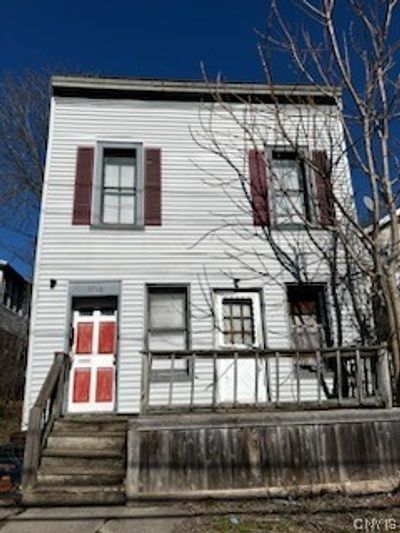 1216 N State Street, Home with 4 bedrooms, 2 bathrooms and null parking in Syracuse NY | Image 2