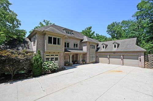3662 Cooper Rd, Blue Ash, OH, 45241-3323 | Card Image