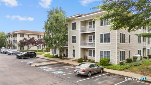 315-468 Main Street, East Lyme, CT, 06357 | Card Image