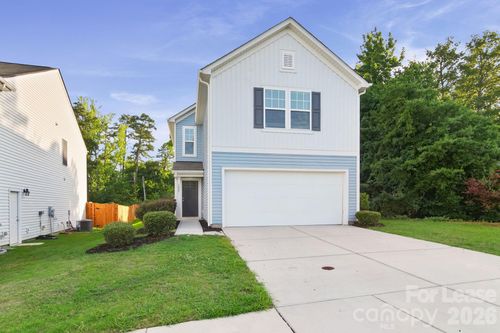 1025 Newfound Hollow Dr, Charlotte, NC, 28214-8823 | Card Image