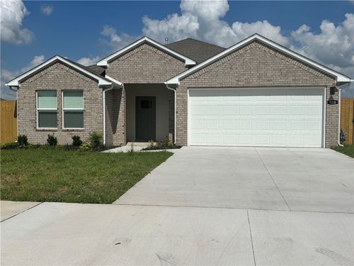 300 Greer St, Pea Ridge, AR, 72751-3179 | Card Image