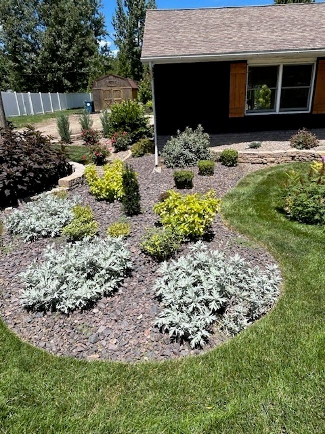 647 Erickson Dr S, House other with 3 bedrooms, 3 bathrooms and 2 parking in Princeton IL | Image 4