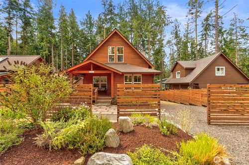 1061 53rd St, Port Townsend, WA, 98368-1606 | Card Image