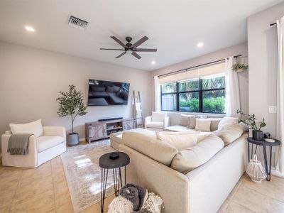 8312 Rearing Lane, Townhouse with 3 bedrooms, 2 bathrooms and null parking in Lake Worth FL | Image 3