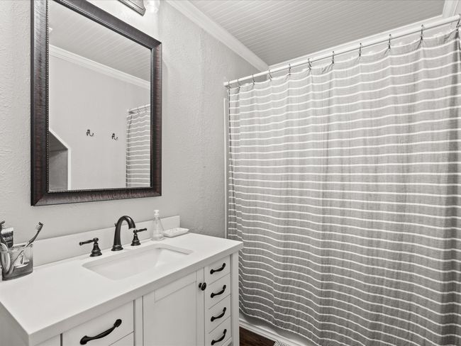 536 Nathan St, House other with 4 bedrooms, 2 bathrooms and null parking in Burleson TX | Image 16