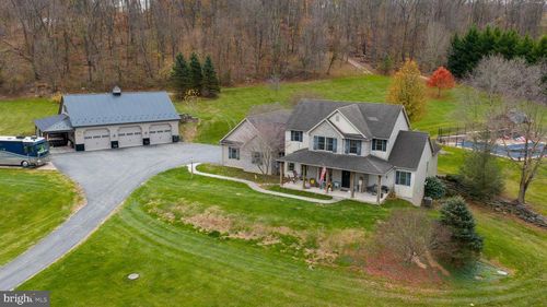 530 Bairs Mill Rd, WRIGHTSVILLE, PA, 17368-9390 | Card Image