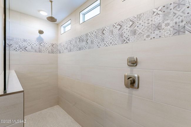 5605 S Adero Cyn Trail Bathroom | Image 30