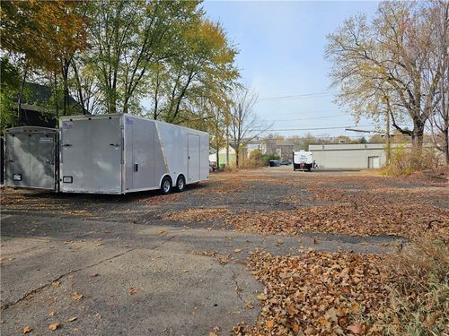 315 N 2nd St, RIVER FALLS, WI, 54022-2324 | Card Image