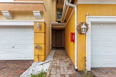 773 Pipers Cay Drive, Townhouse with 3 bedrooms, 2 bathrooms and null parking in West Palm Beach FL | Image 3