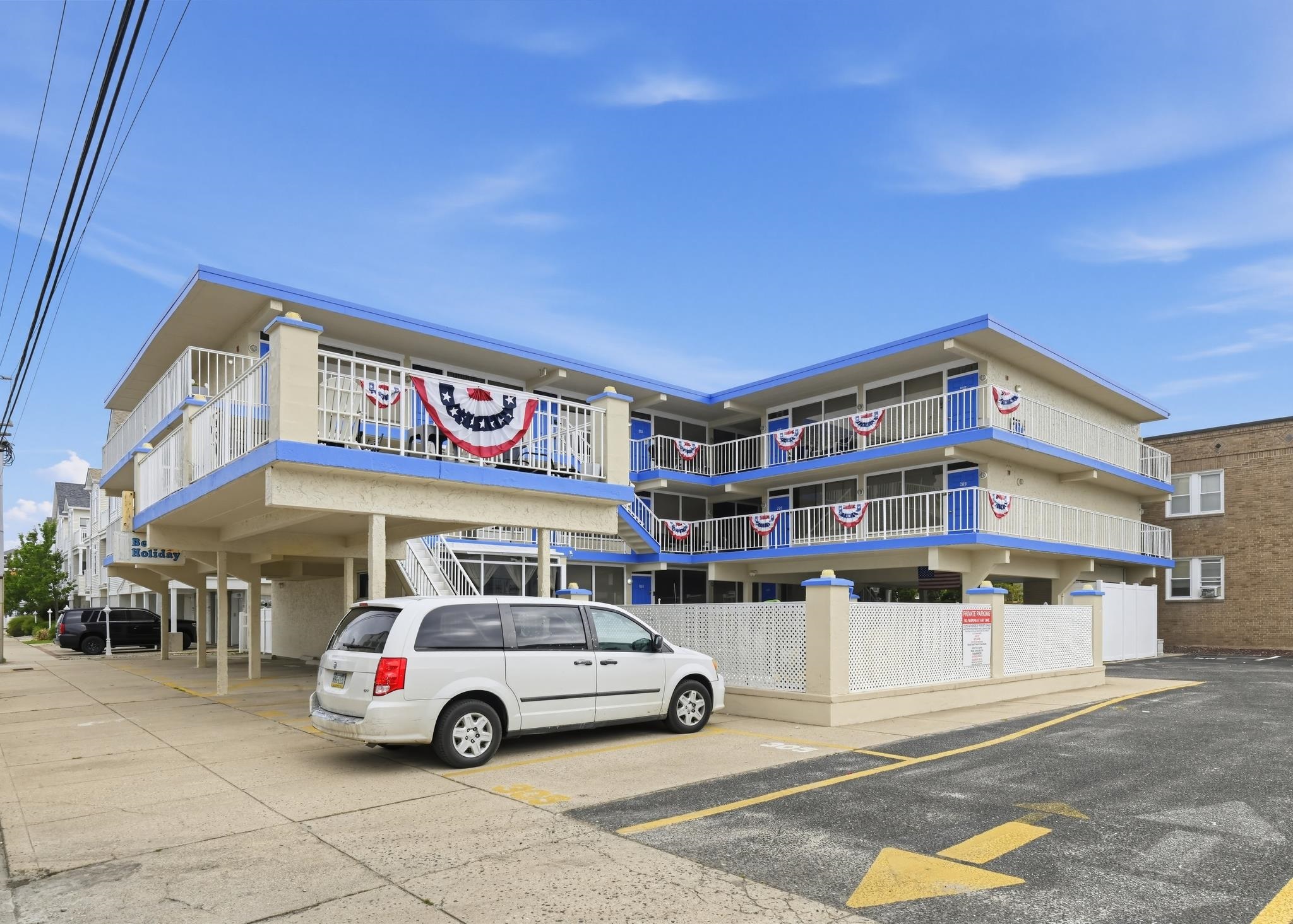 Residential in Wildwood 4