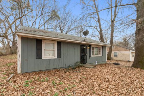 987 Floyd Ave, Memphis, TN, 38127-5011 | Card Image