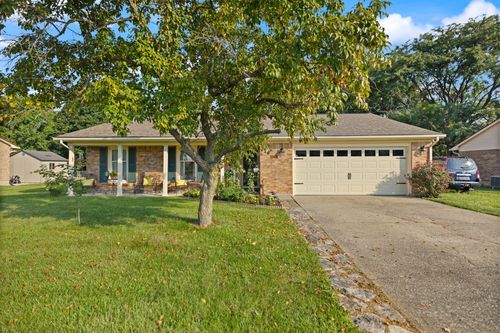 420 Marsailles Road, Versailles, KY, 40383 | Card Image