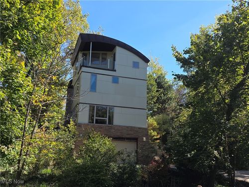 2091 S Belvoir Blvd, South Euclid, OH, 44121-3785 | Card Image