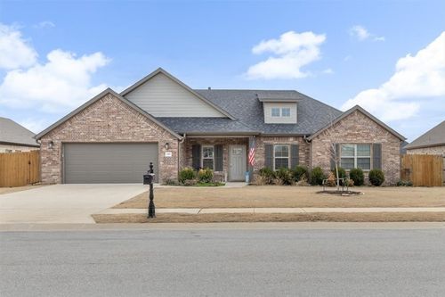 1309 Ruscello Ave, Tontitown, AR, 72762-6376 | Card Image