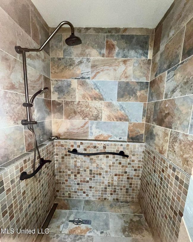 Custom Shower | Image 25
