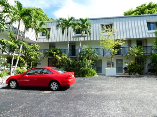 m10-97652 Overseas Hwy, Key Largo, FL, 33037-2225 | Card Image