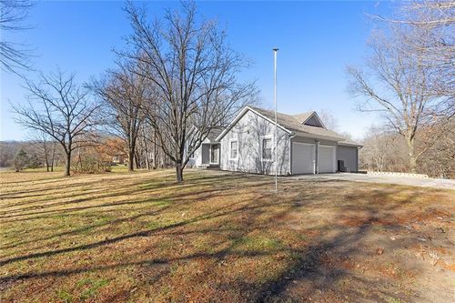 30508 E Litchford Road, Grain Valley, MO, 64029 | Card Image