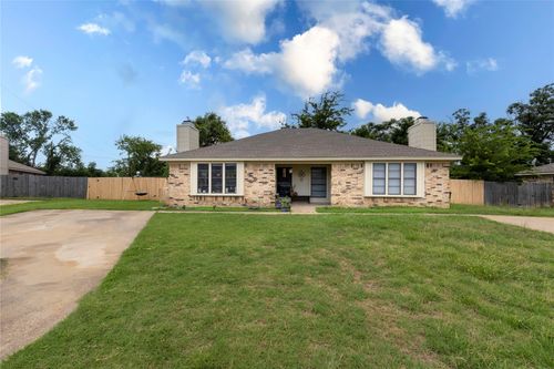 2-6612 Laura Ann Ct, Richland Hills, TX, 76118-6278 | Card Image