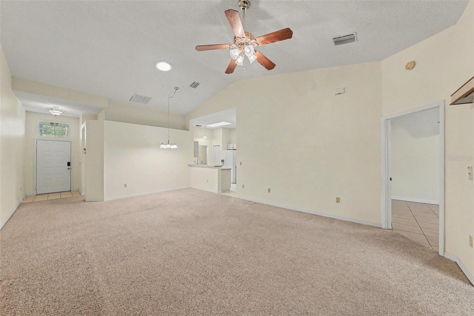 Residential in SUN CITY CENTER 4
