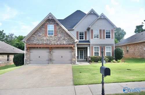 2903 Magnolia Park Dr Se, Owens Cross Roads, AL, 35763-8542 | Card Image