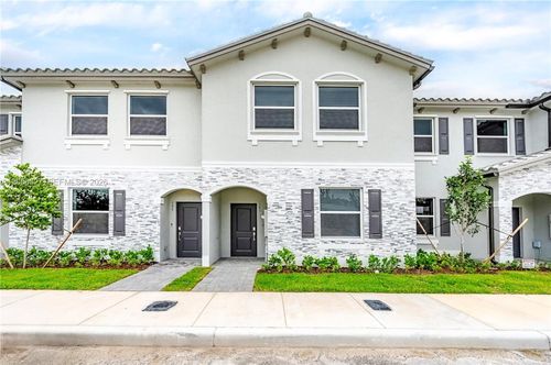 145-145 Se 11 Ave, Florida City, FL, 33034-3726 | Card Image
