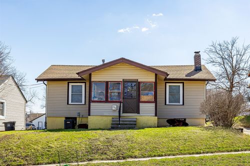 328 Forest Ave, Des Moines, IA, 50314-3236 | Card Image