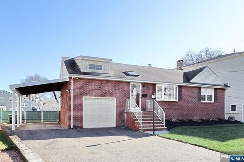 16 Maple Ave, South Hackensack, NJ, 07606-1606 | Card Image