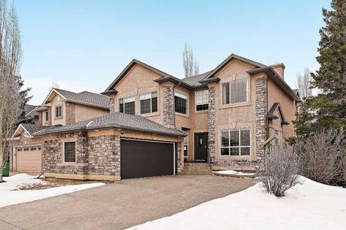 1560 Strathcona Dr Sw, Calgary, AB, T3H4R8 | Card Image