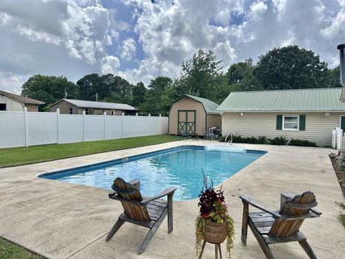 1306 Mcmahan St, Manchester, TN, 37355-2535 | Card Image