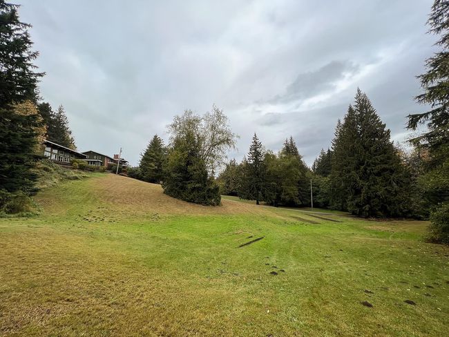 5707 Extrom Road, House other with 8 bedrooms, 5 bathrooms and 2 parking in Chilliwack BC | Image 40