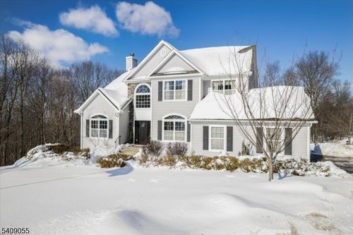 6 Murphy Ct, Vernon, NJ, 07462-3036 | Card Image