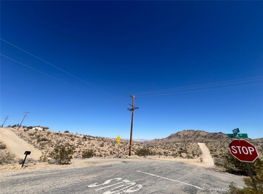 Land in Yucca Valley 5