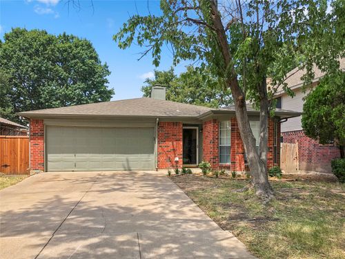 937 Ashmount Ln, Arlington, TX, 76017-6373 | Card Image