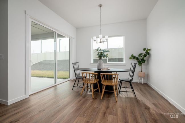 320 Orrison St, House other with 3 bedrooms, 3 bathrooms and 3 parking in Caldwell ID | Image 14