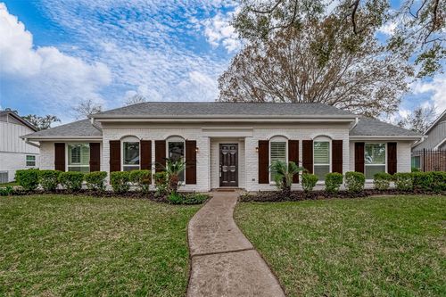 2607 Moss Hill Dr, Houston, TX, 77080-3816 | Card Image