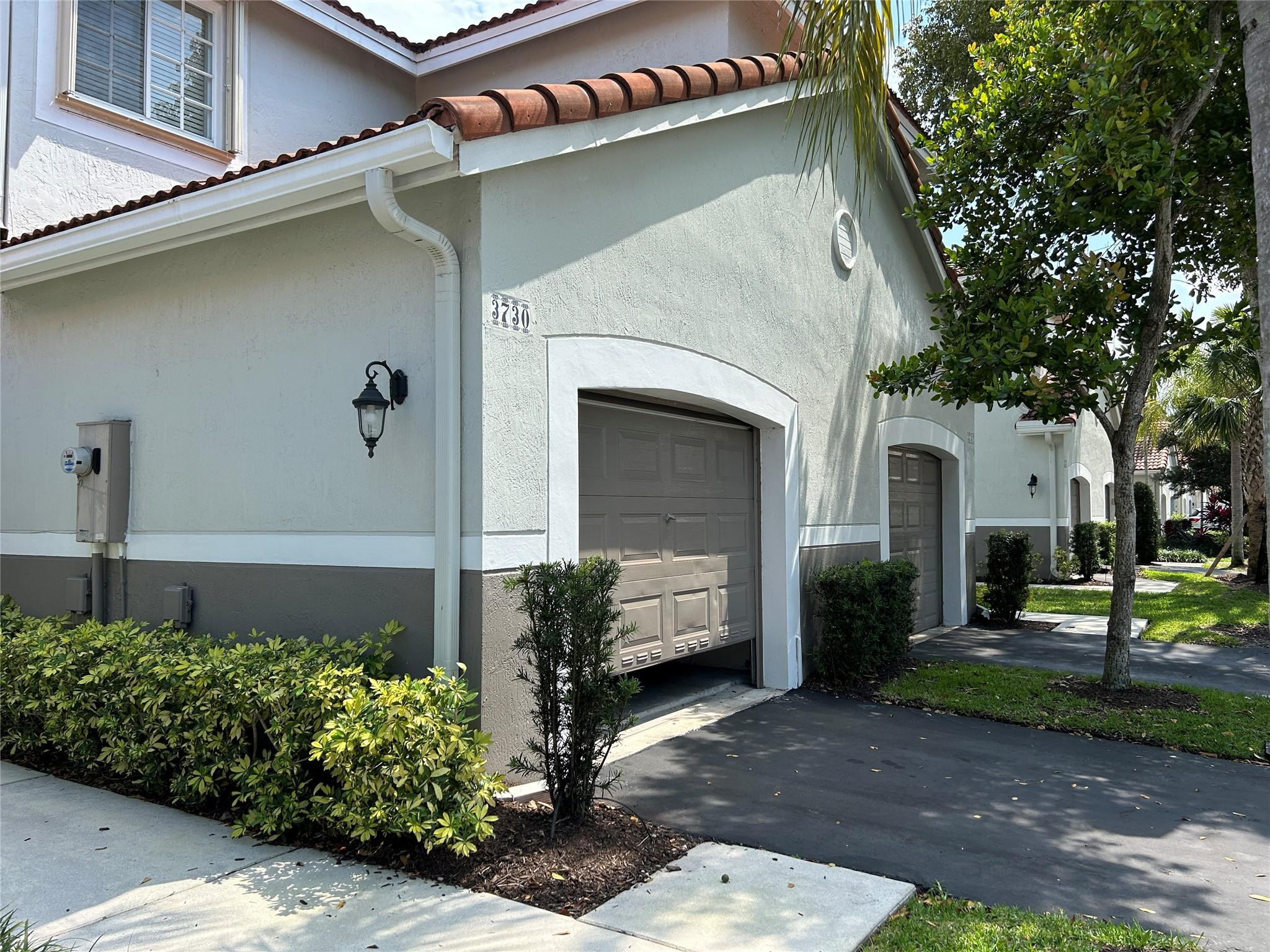 Residential Lease in Weston 3