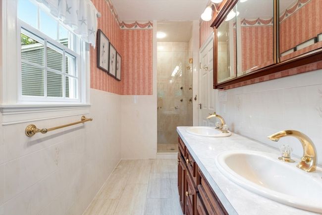 11 - 11 Forest Ln, Condo with 3 bedrooms, 4 bathrooms and 2 parking in Scituate MA | Image 31