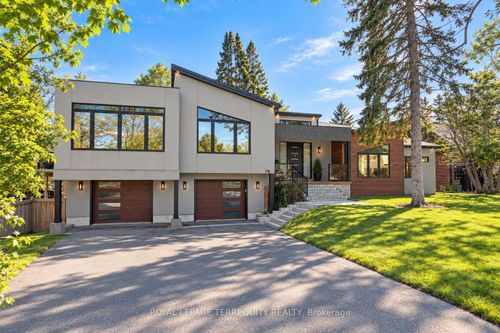 716 N Shore Blvd E, Burlington, ON, L7T1X6 | Card Image