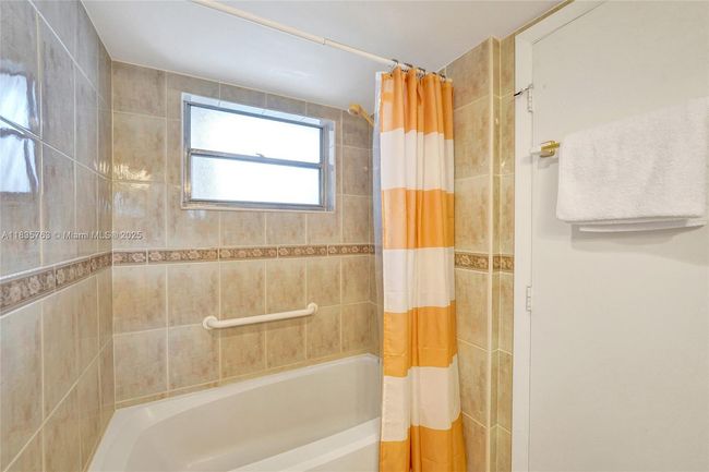 APT-304 - 1911 Sabal Palm Dr, Condo with 2 bedrooms, 2 bathrooms and null parking in Davie FL | Image 20