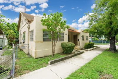 1478 Sw 2nd St, Home with 0 bedrooms, 0 bathrooms and 5 parking in Miami FL | Image 3