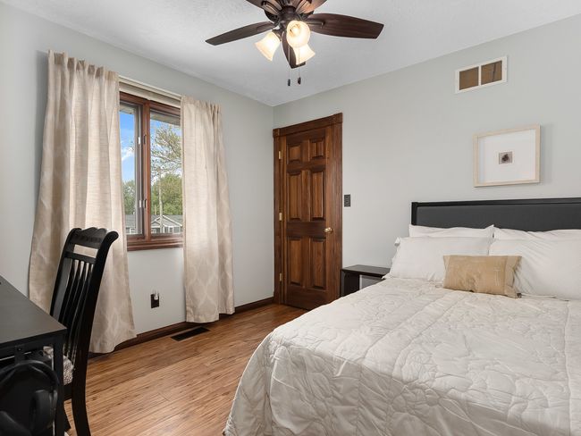 279 N Division St, House other with 4 bedrooms, 3 bathrooms and 2 parking in Braidwood IL | Image 20