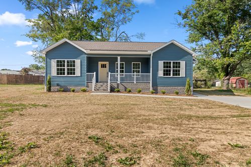 1997 Stevens Dr, Westmoreland, TN, 37186-2307 | Card Image